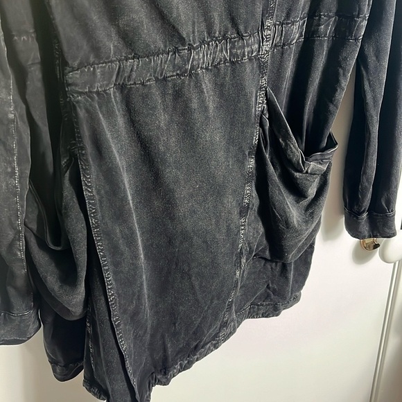 Umgee Drapey Lagenlook Black Open Front Long-Sleeve Cardigan Jacket Size Small - Picture 4 of 10